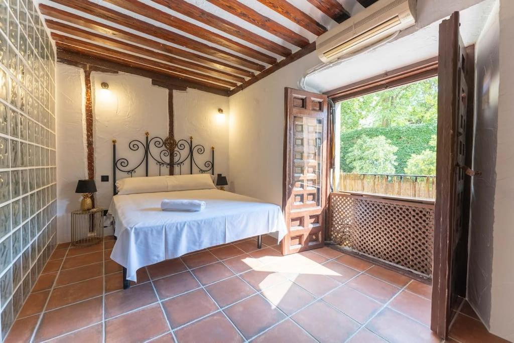 Encantador Apartamento En Calle Segovia Madrid Buitenkant foto
